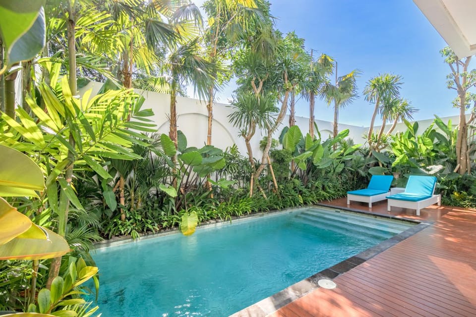 Patio, Garden, Garden view, Pool view, Swimming pool, Swimming pool, sunbed