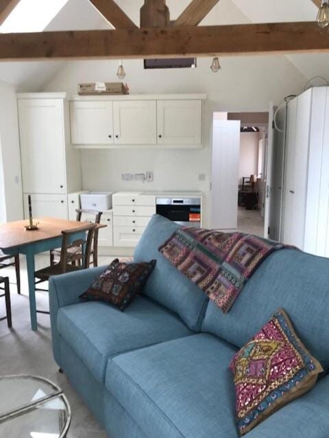 Historic Thatched Cottage Getaway in Kilkenny House in County Kilkenny