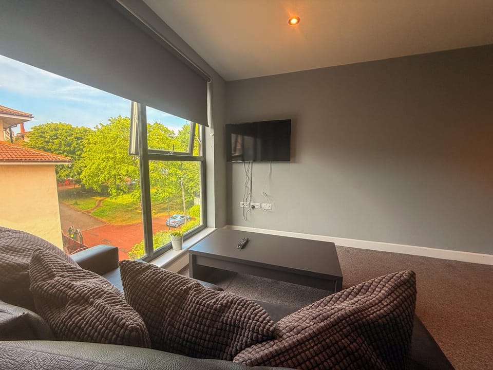 TV and multimedia, Living room, Seating area