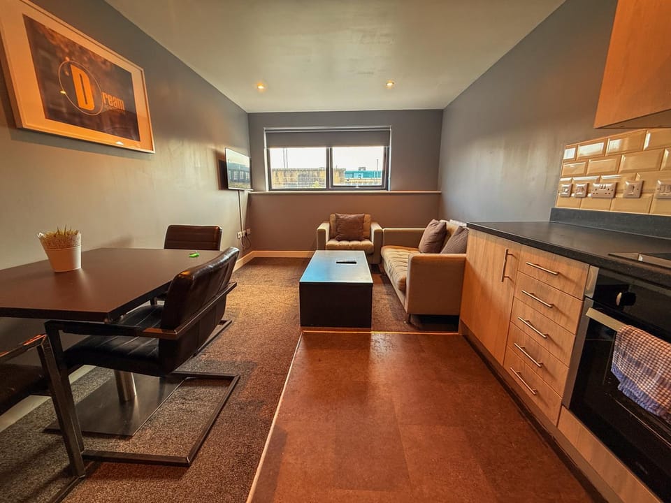Living room, Seating area, Dining area, kitchen