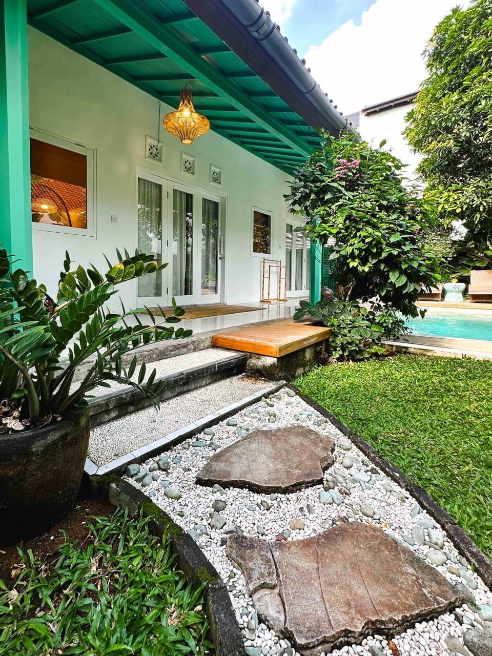 Property building, Patio, Garden, Garden view, Pool view, Swimming pool