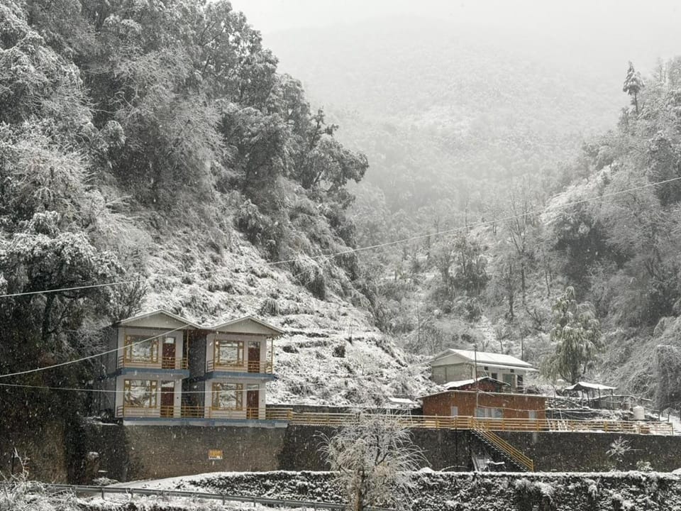 Neerangana Retreat Hotel in Uttarakhand