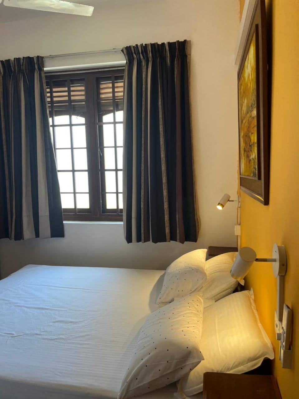 Cosy Central Colombo Suite Apartment in Colombo