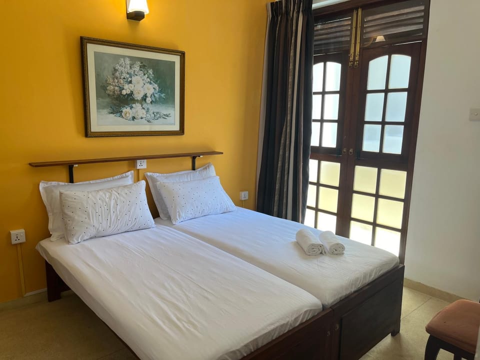 Cosy Central Colombo Suite Apartment in Colombo
