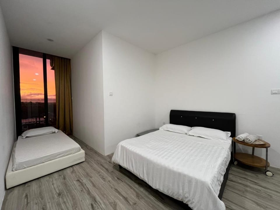 Home2Home Stay Kuching A - The Podium Apartment in Kuching