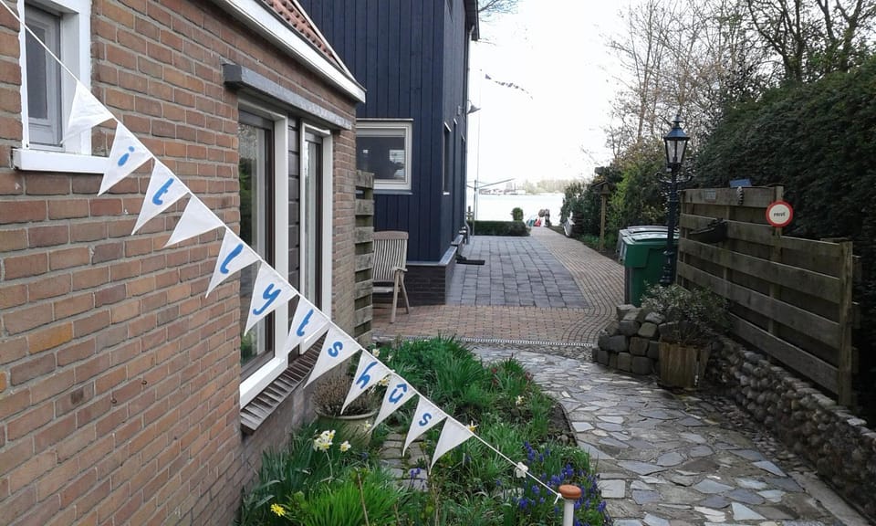 B&B It Lytshûs Bed and Breakfast in Friesland, Netherlands