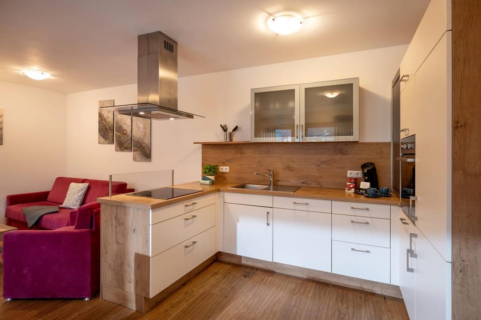 Coffee/tea facilities, kitchen