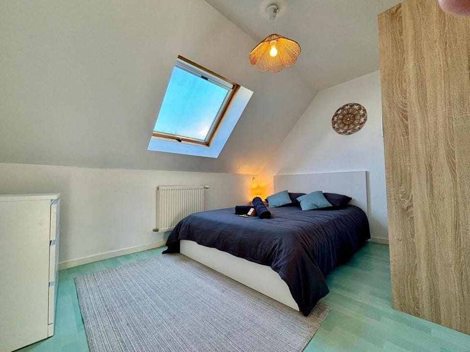 Maison 8 personnes Garage & Terrasse privée House in Besançon