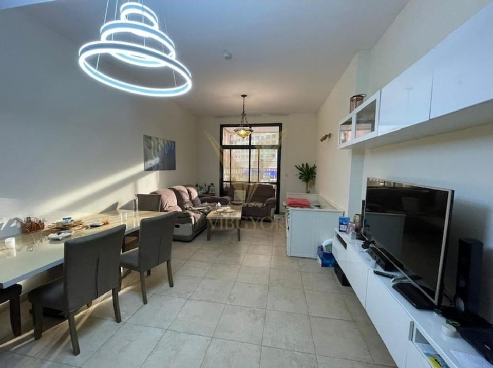 Luxury hub Apartment in Dubai
