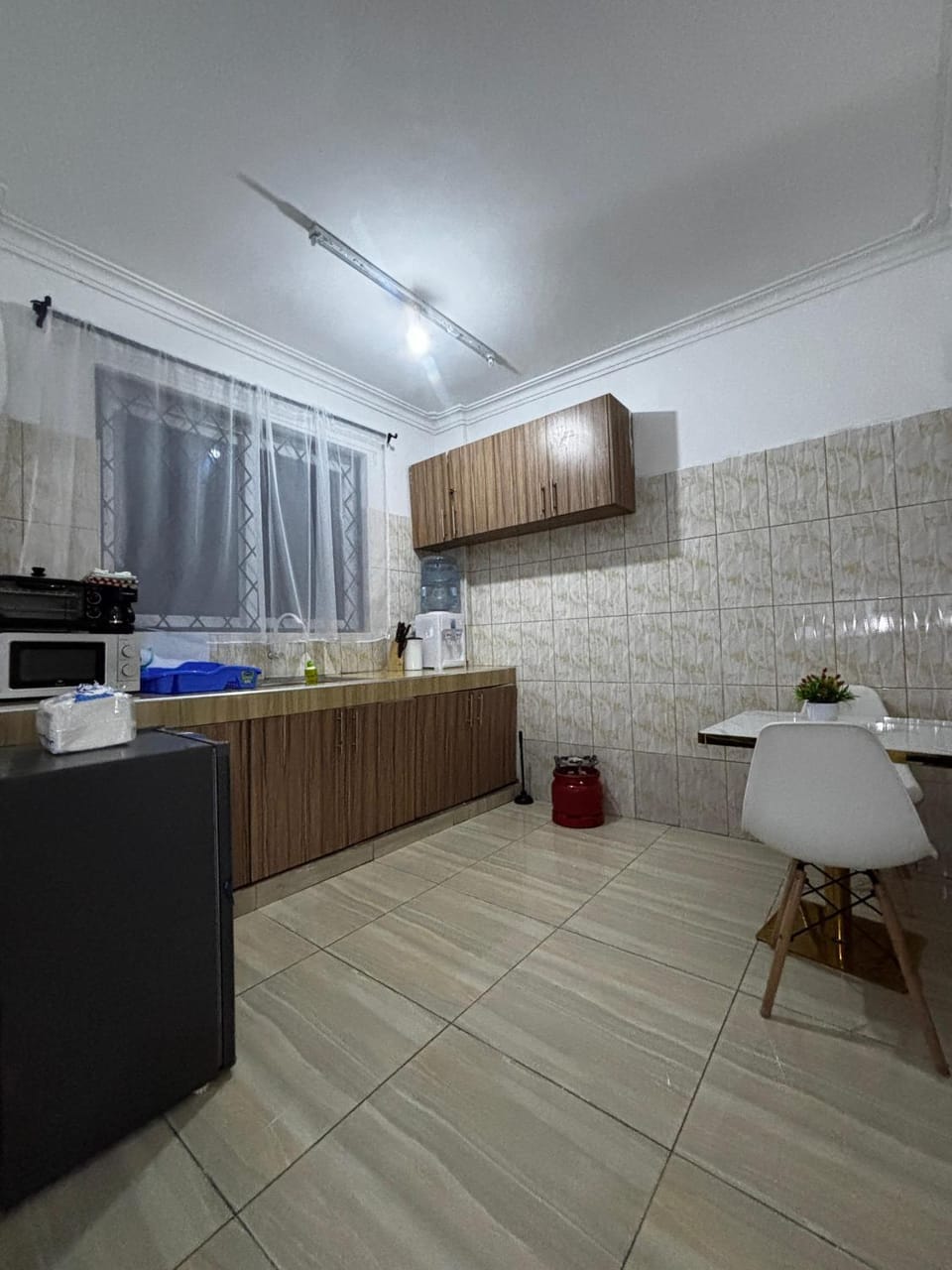 Spacious studio Bamburi Apartment in Mombasa
