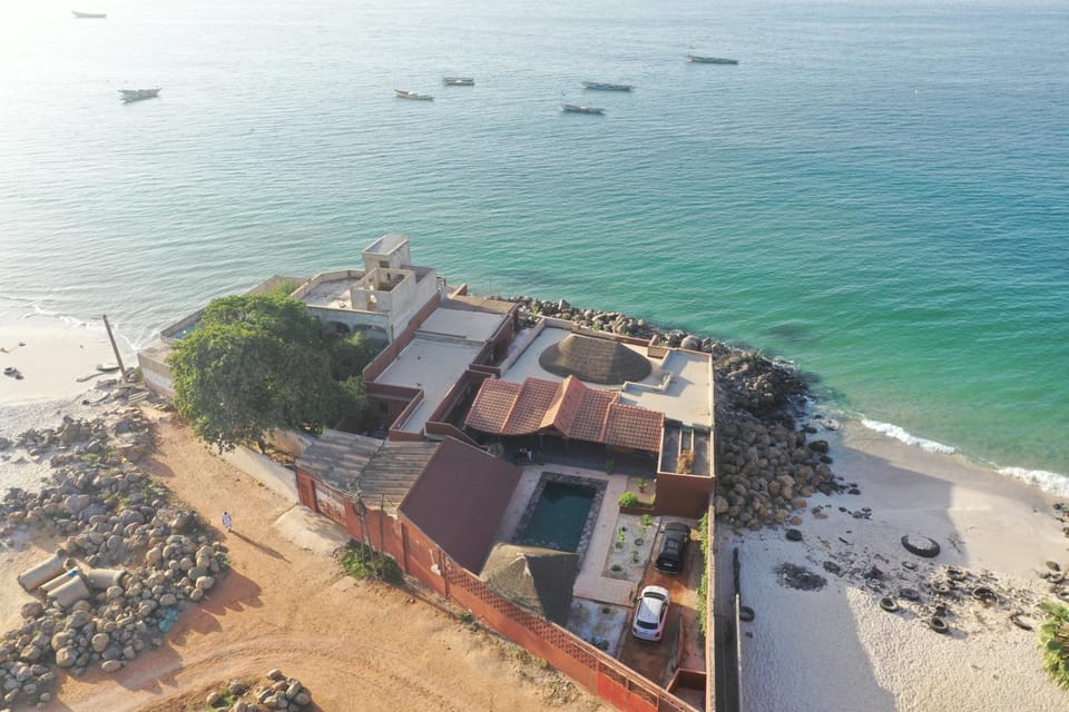 Property building, Bird's eye view, Beach, Sea view, Swimming pool