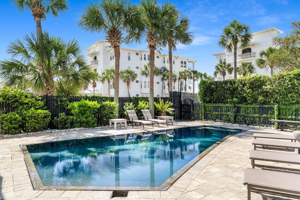 99 Sandy Shores Ct House in Rosemary Beach