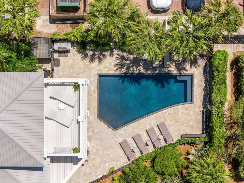 99 Sandy Shores Ct House in Rosemary Beach