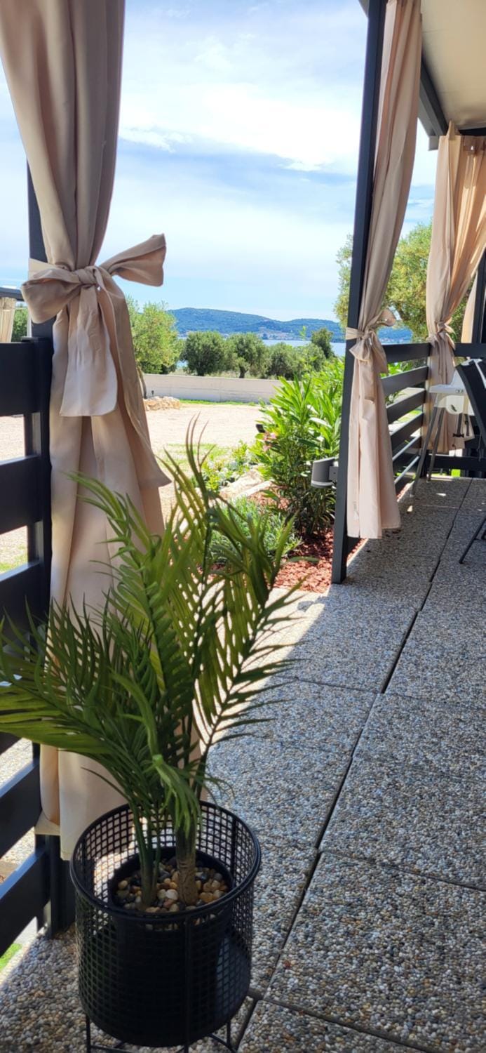 View (from property/room), Balcony/Terrace, Sea view