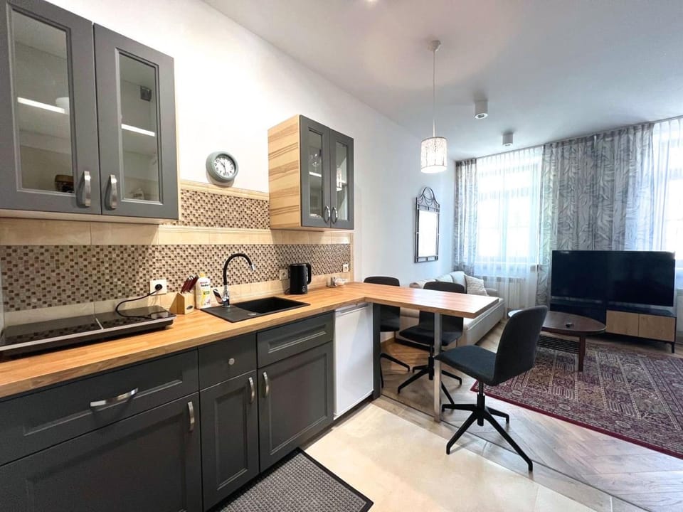 Zamojska Residence Silver Leaf Apartment Apartment in Masovian Voivodeship