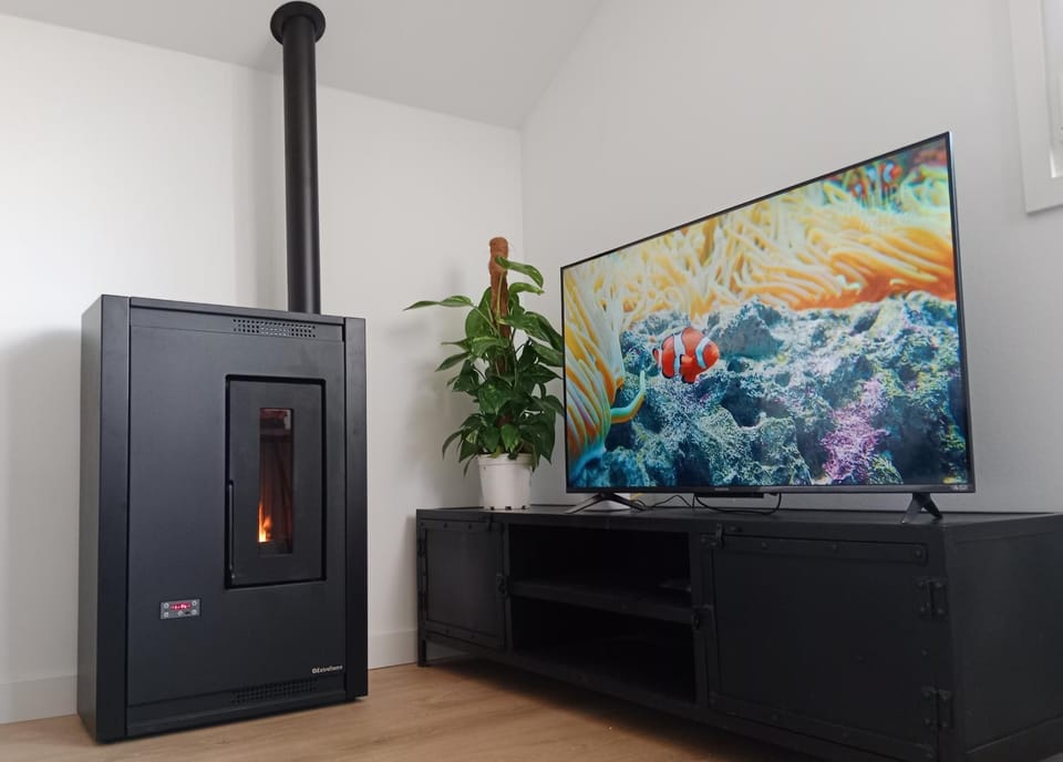 TV and multimedia, fireplace