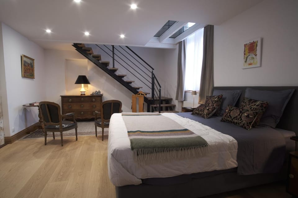 Chateau De Champdolent Hotel in Nouvelle-Aquitaine