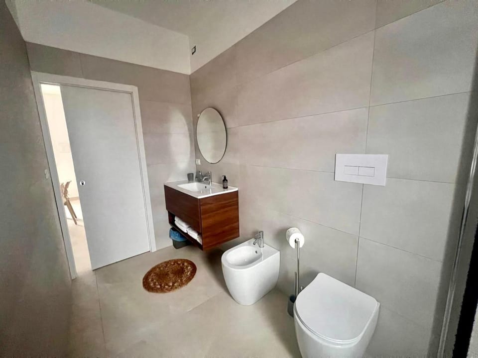 Shower, Toilet, Bathroom, bidet