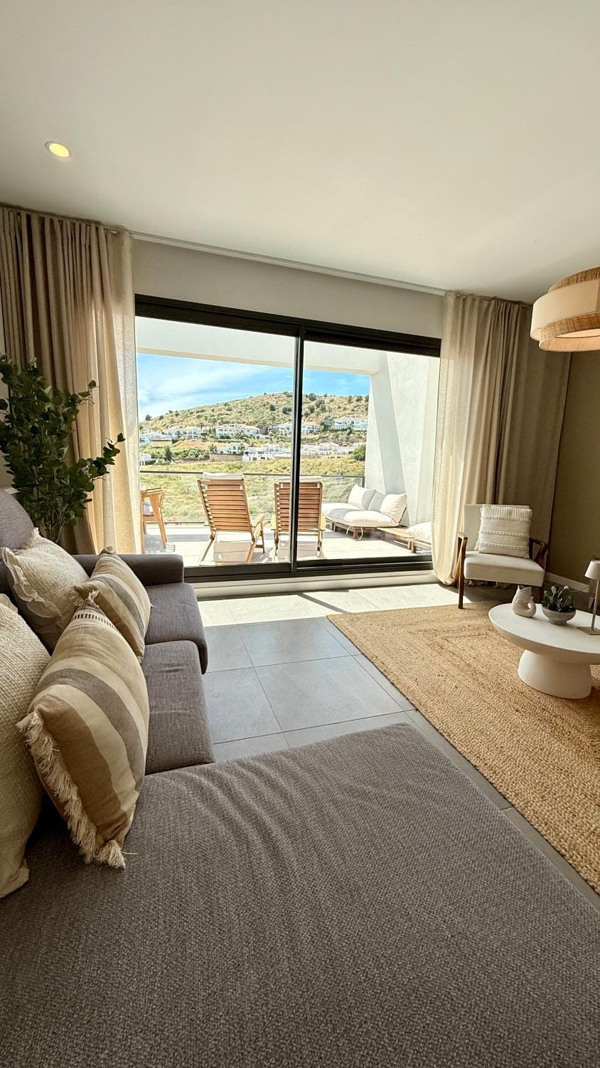 View (from property/room), Balcony/Terrace, Living room, Seating area, Mountain view