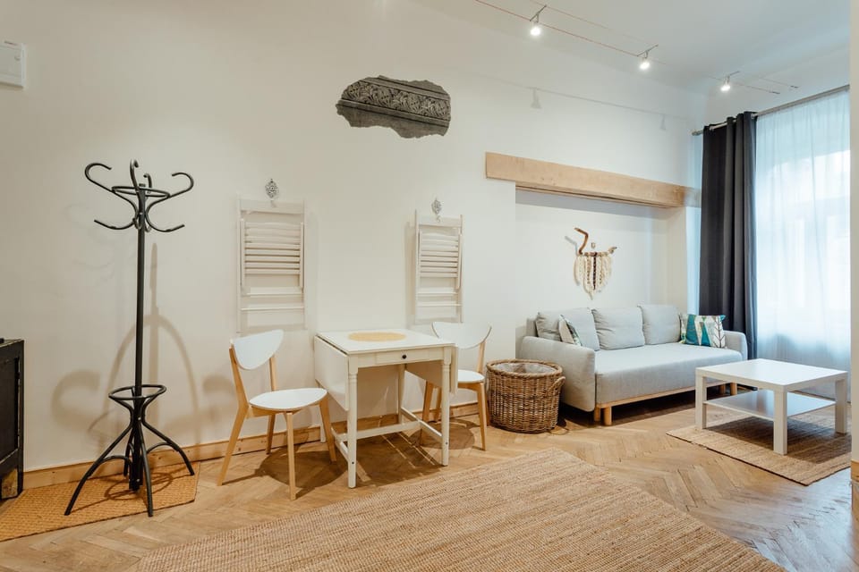 Living room, Seating area, Bedroom