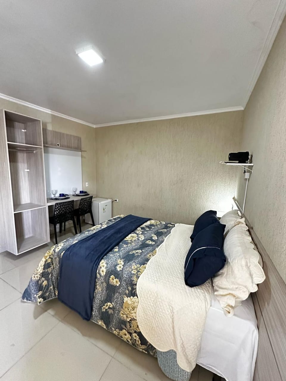 Bed, Photo of the whole room, Bedroom, wardrobe