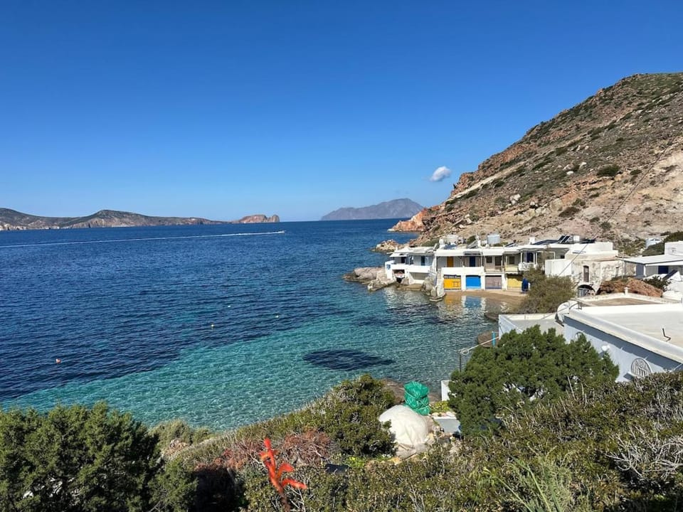 My Honey Bee House in Milos