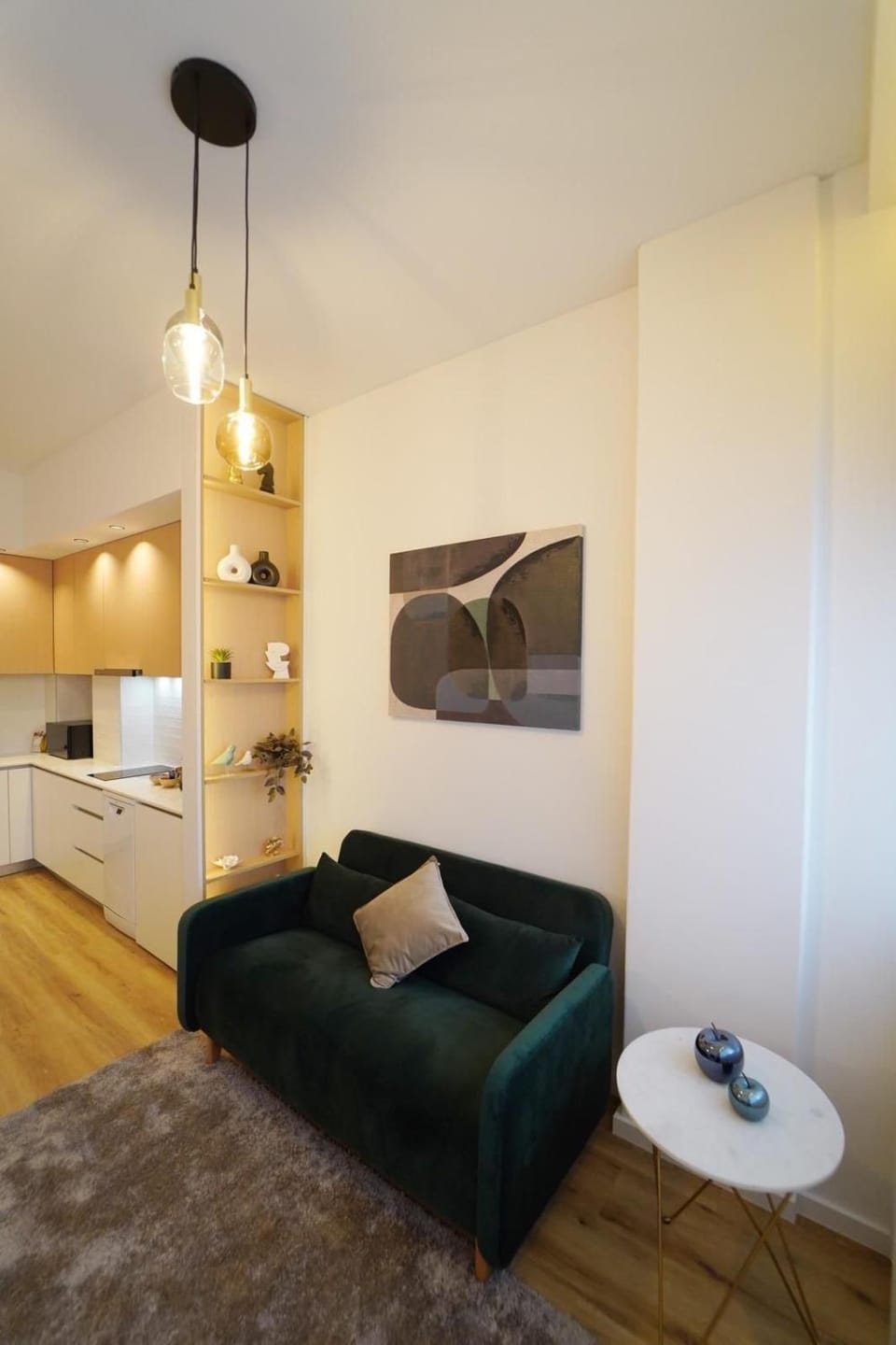 Kitchen or kitchenette, Living room