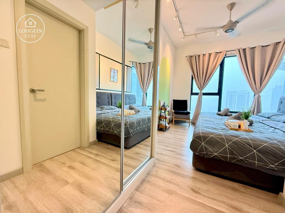 Midvalley Southkey Mosaic by LODGEIN -Snooker Ktv Arcade Game Kid Plyground Vacation rental in Johor Bahru