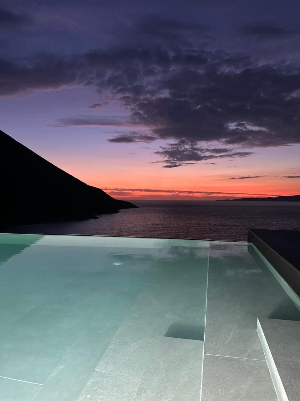 Pool view, Sea view, Sunrise
