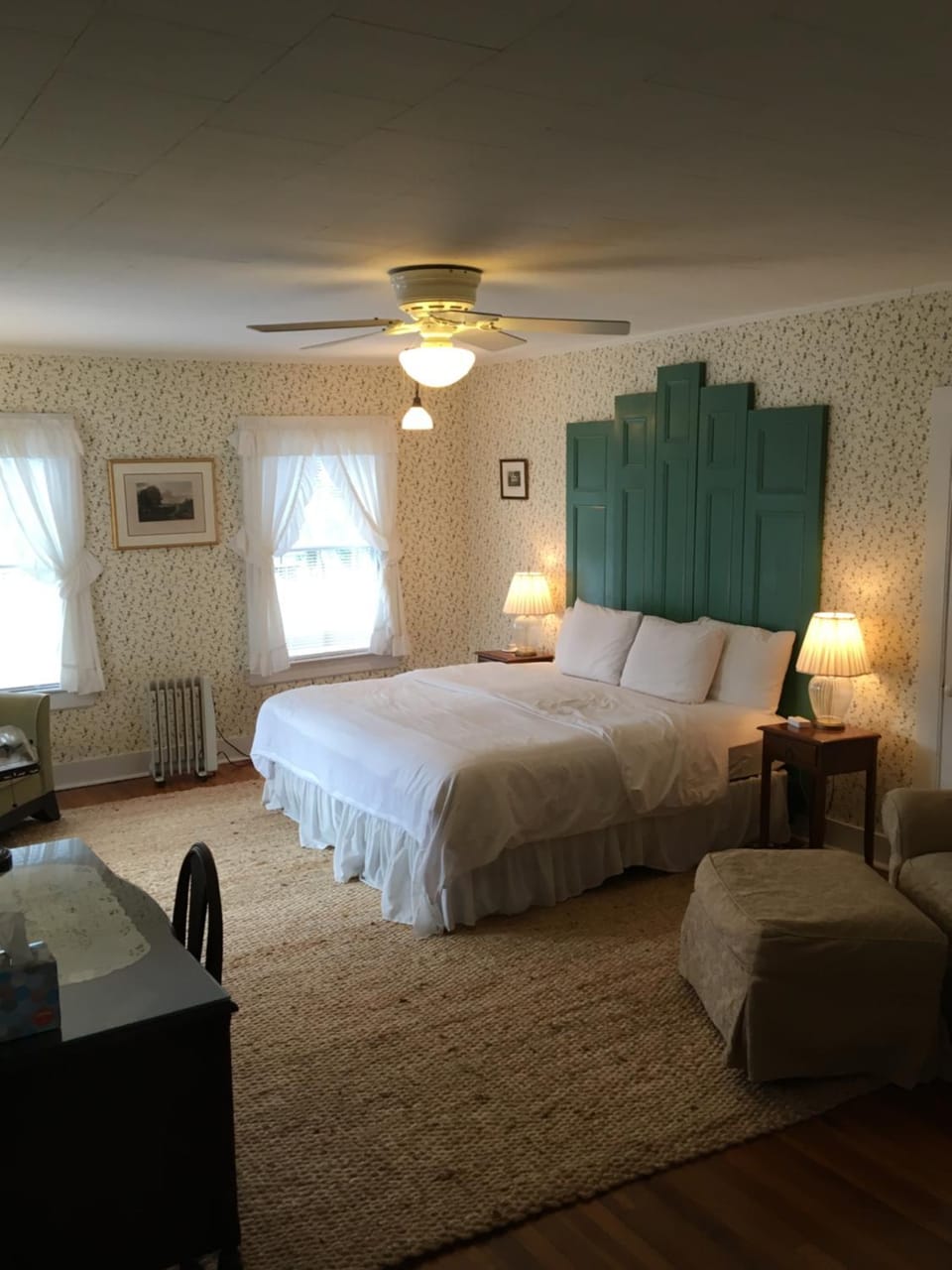 House on Chase Creek Bed and Breakfast in Shelter Island