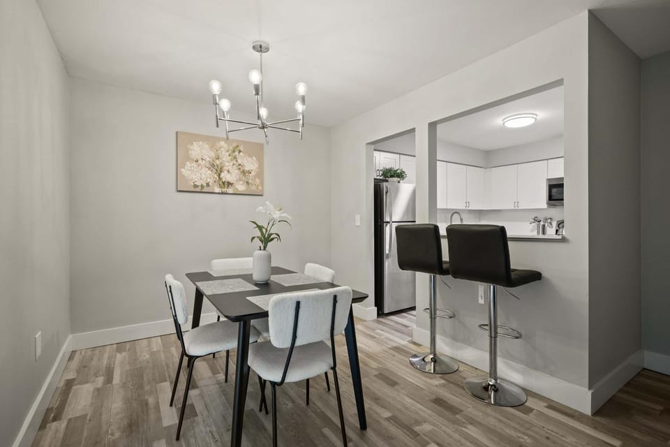 Beautiful Apartment with Modern Design Apartment in Rochester