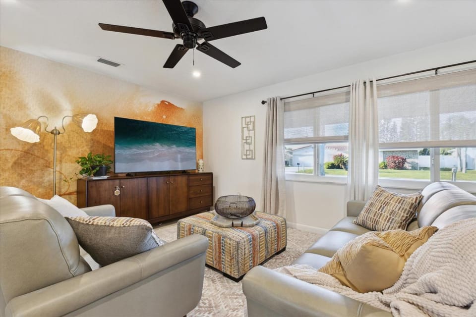 TV and multimedia, Living room, Other, Seating area