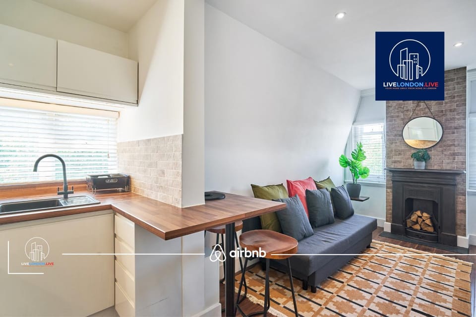 Last-Minute Deals l Flat 8 l Reserve Now l Summer Stay l Sleeps Up to 4 l Business Family Live London Short Lets & Serviced Accommodation Apartment in London Borough of Islington