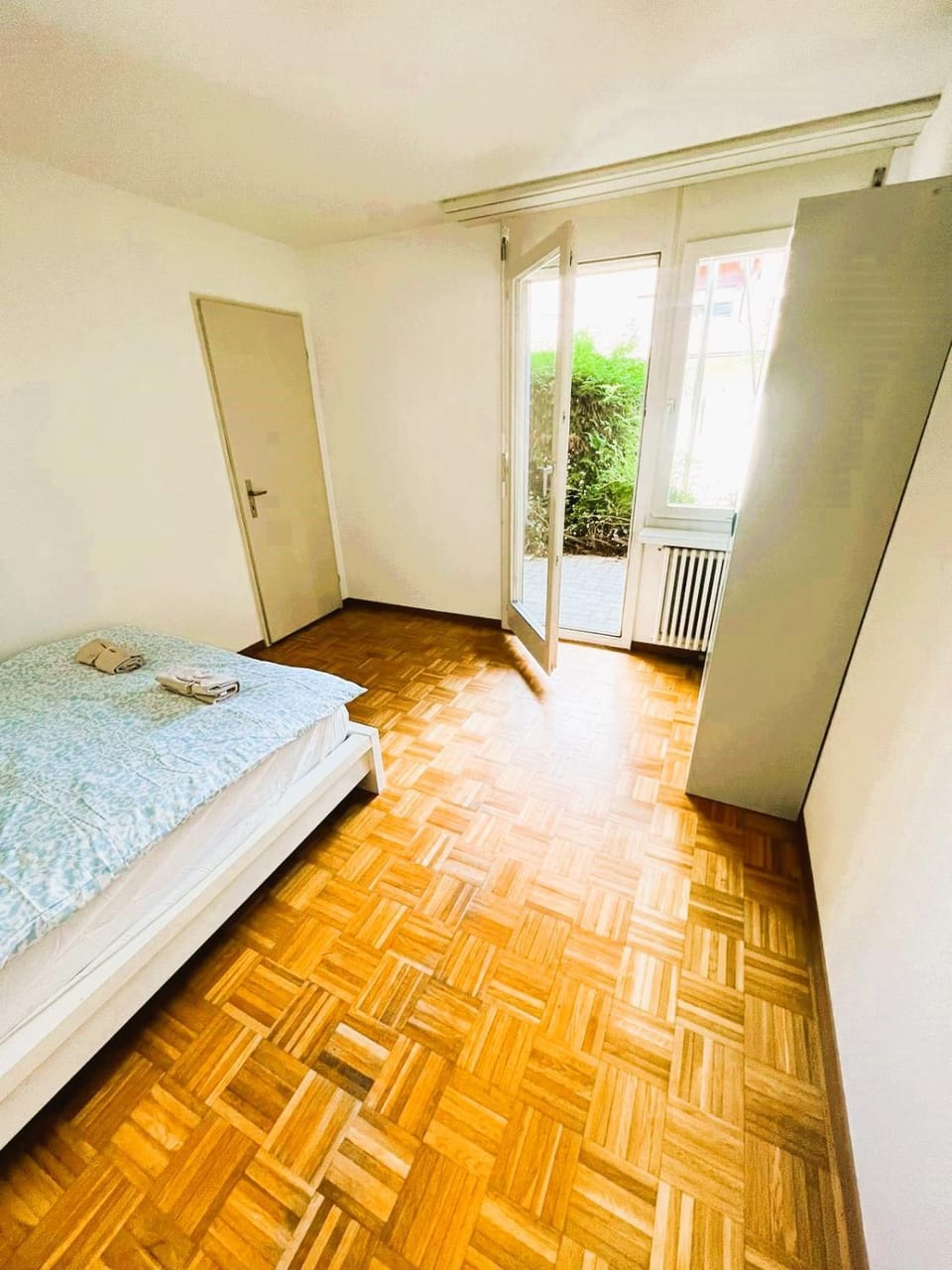 Large Flats, Zurich Lake HWA - Self Checkin Apartment in Zurich City