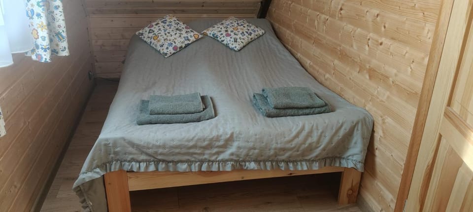 ''Kaszebe ''Domek letniskowy całoroczny z jacuzzi ,klimatyzacja nad jeziorem Raduńskim House in Pomeranian Voivodeship