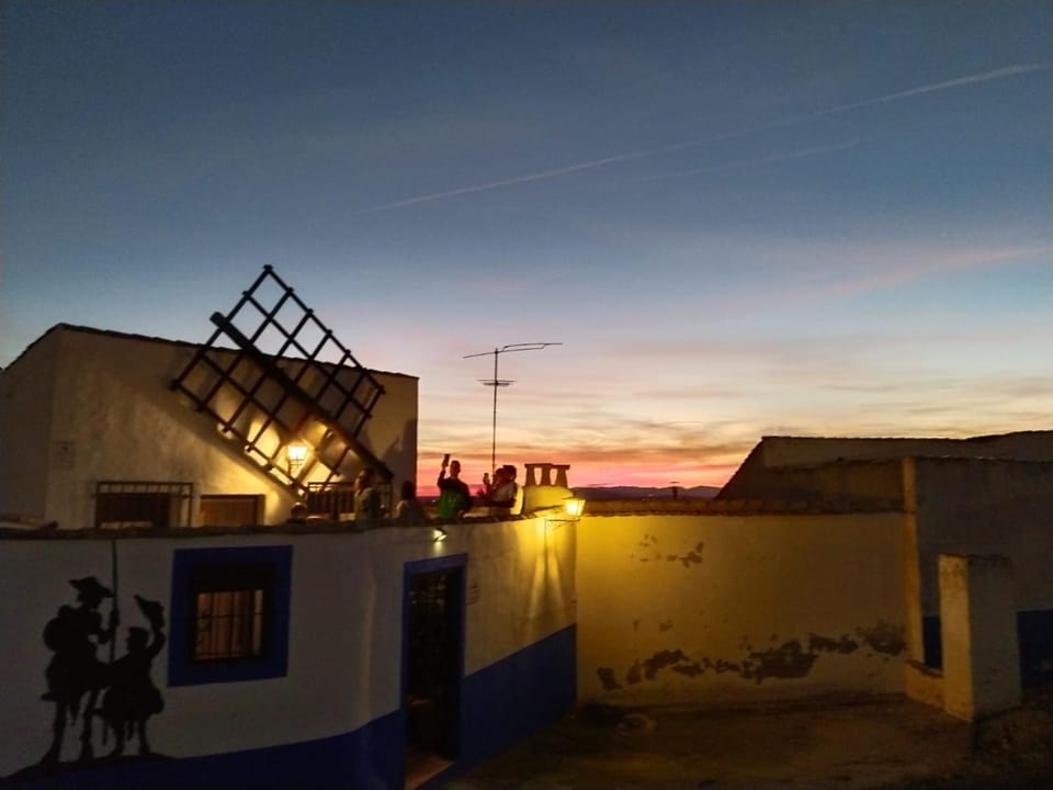 Casa Cueva EL ATARDECER House in La Mancha