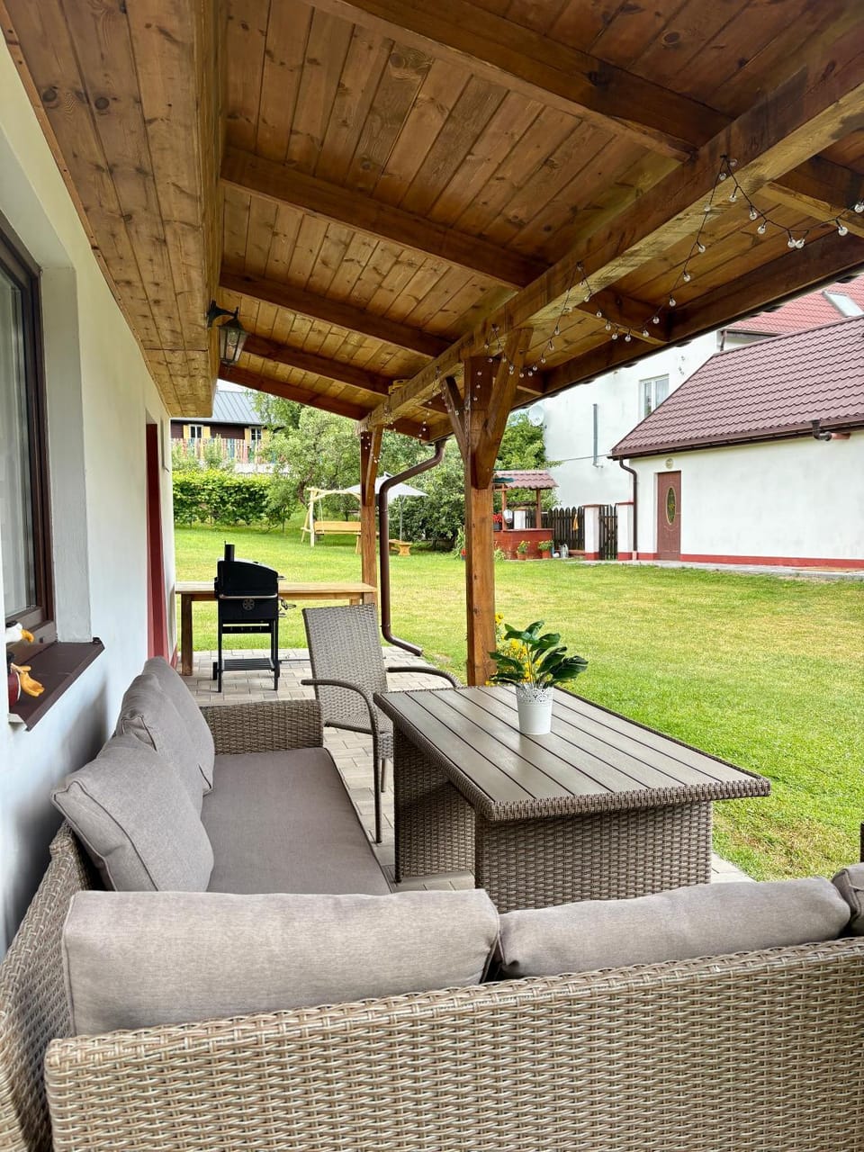 Urocze Roztocze Jacnia - domek 1 House in Lviv Oblast