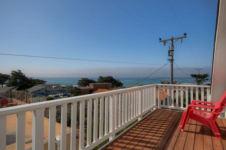 A Victorian Lightkeepers House House in Cambria