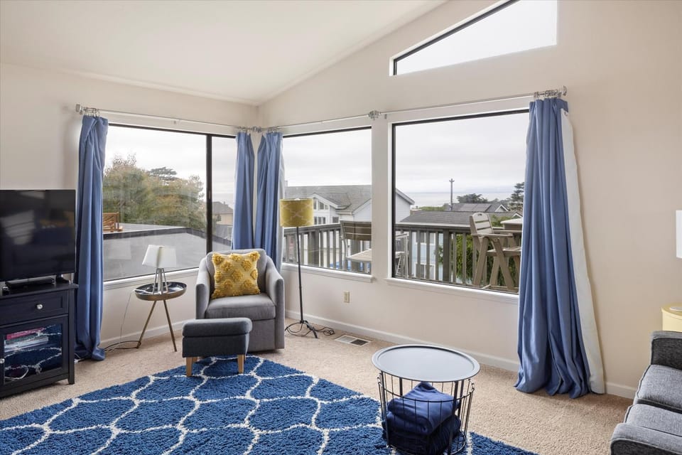 Cambridge View-Spring Special House in Cambria