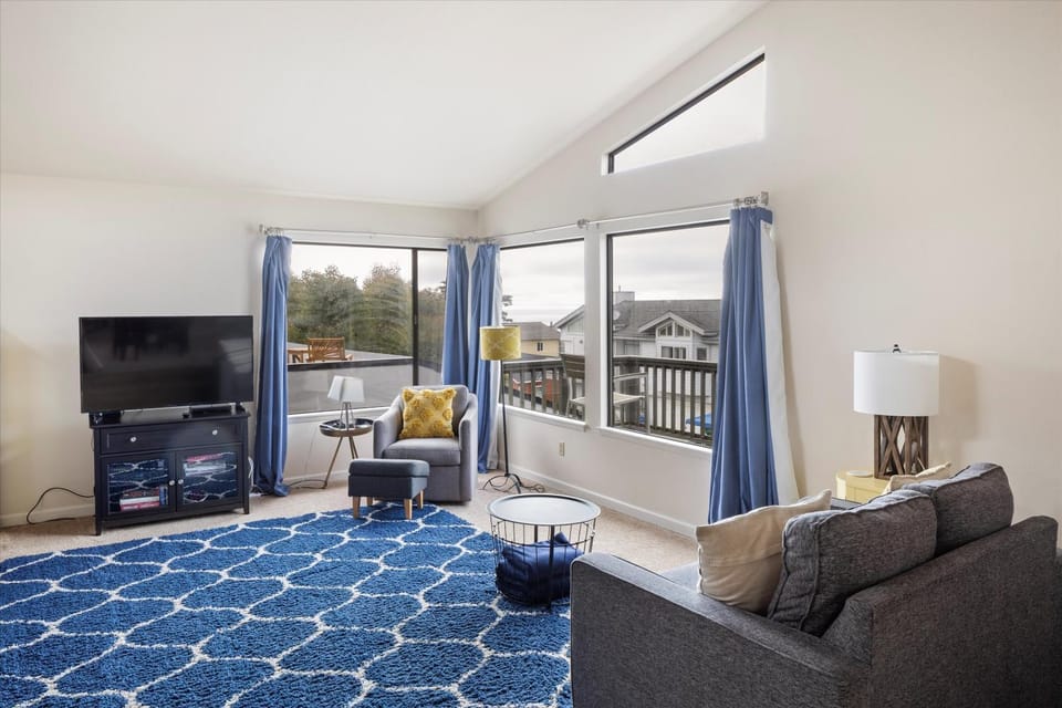 Cambridge View-Spring Special House in Cambria