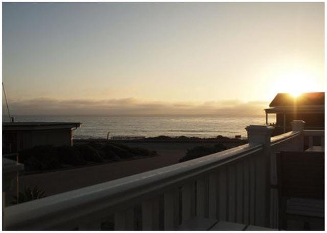 Pinestone on Moonstone Beach-Spring Special House in Cambria