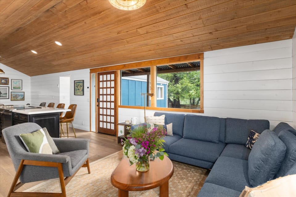 House of Joy-Sleeps 12-Spring Special House in Cambria