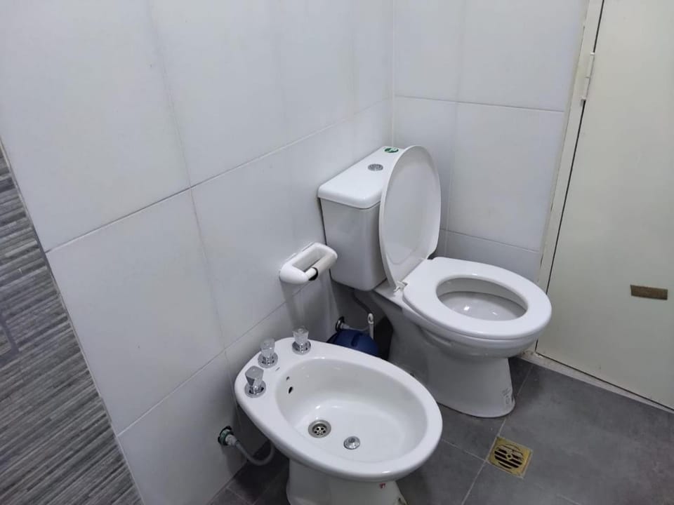 Toilet, Bathroom