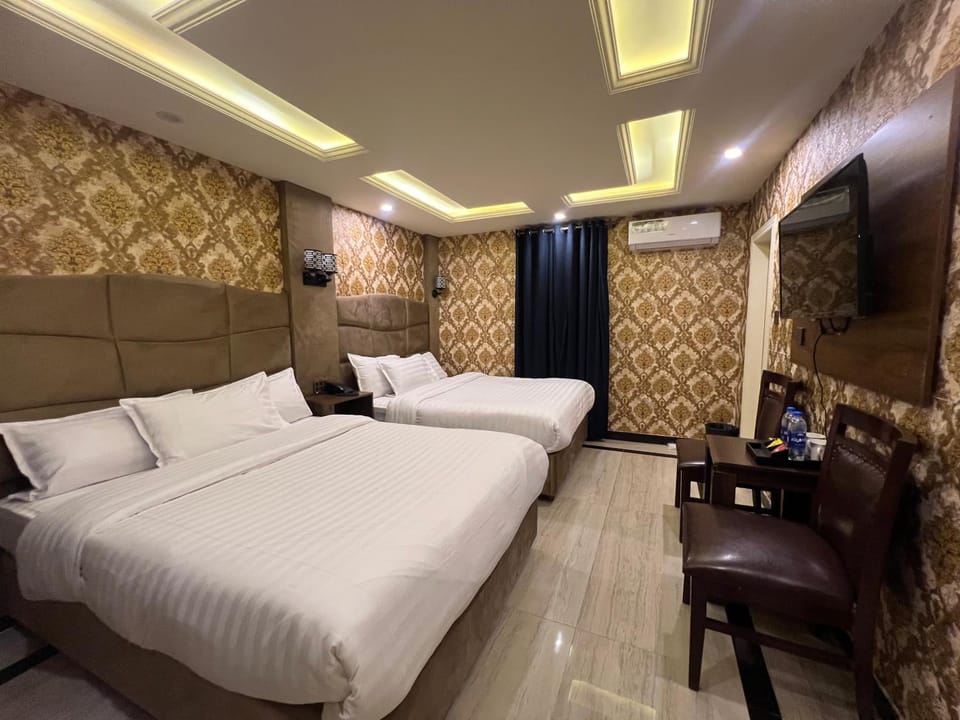 TV and multimedia, Photo of the whole room