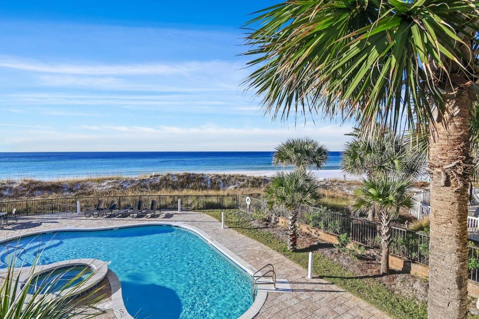 Villa Burago 2 by Newman-Dailey Apartment in Miramar Beach