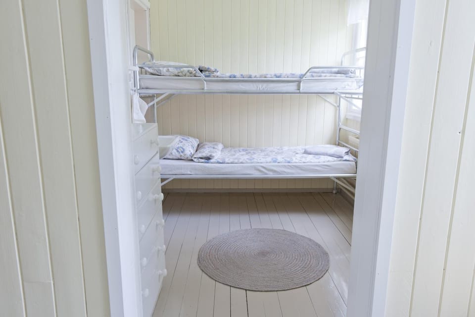 bunk bed