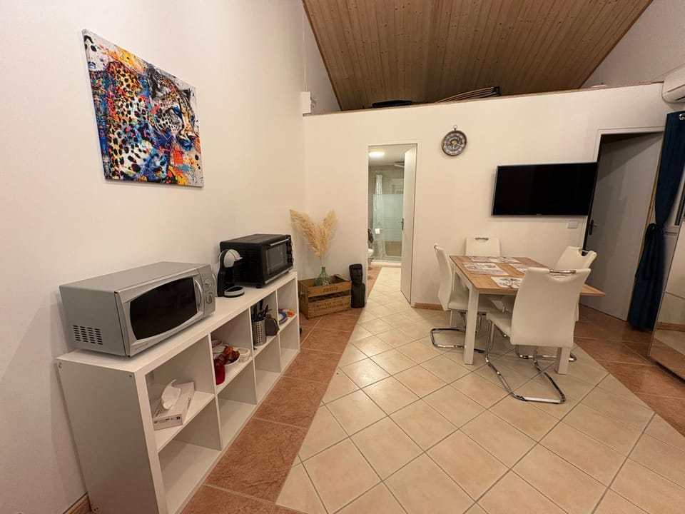 Gîte de Mia Ventenac Apartment in Occitanie