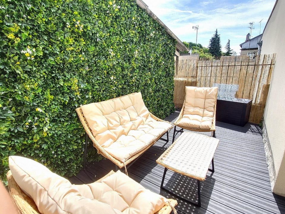 Patio, Balcony/Terrace