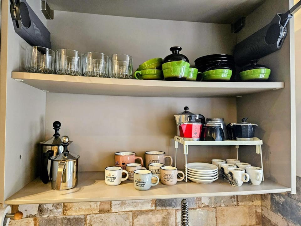 Coffee/tea facilities