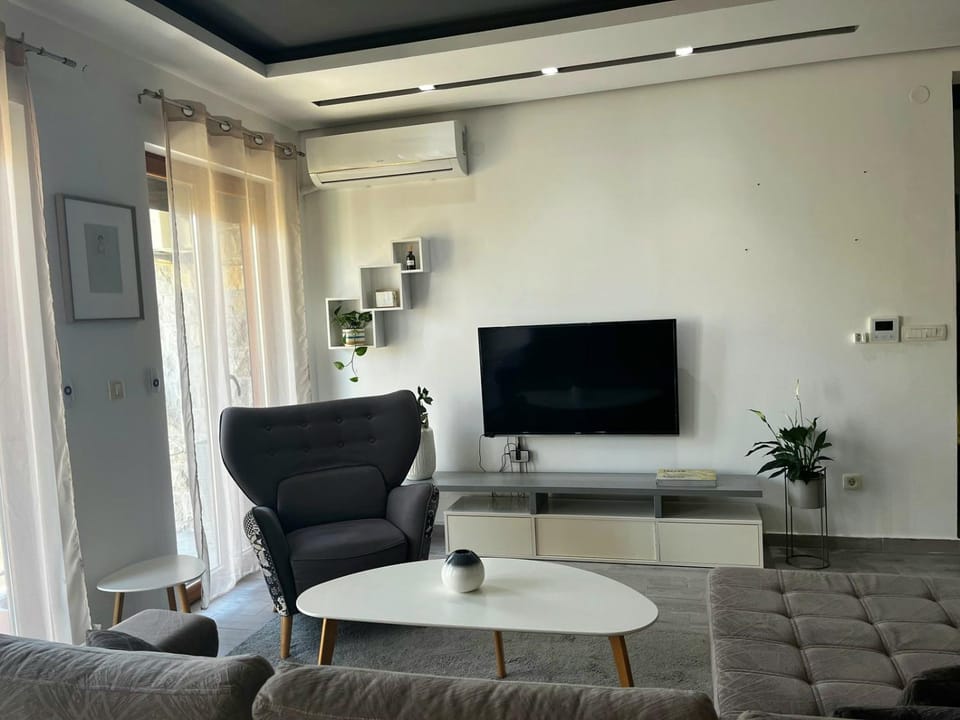TV and multimedia, Living room, air conditioner